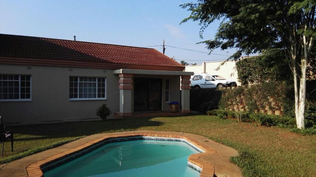 Ezulwini Guest House Exterior foto
